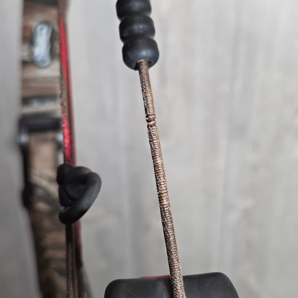 Used Mathews Z7 Right Hand 28" 70#