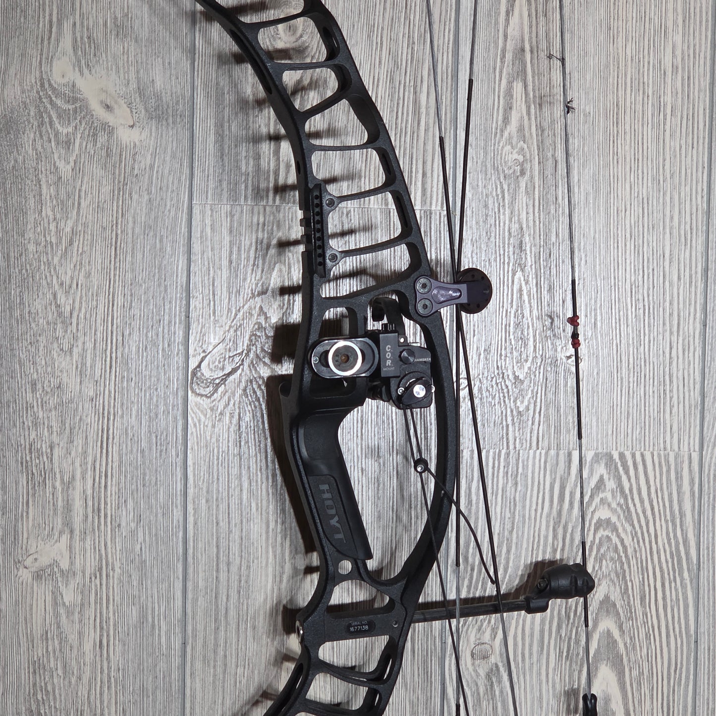 Used Hoyt Ventum pro 33 Left Handed Black