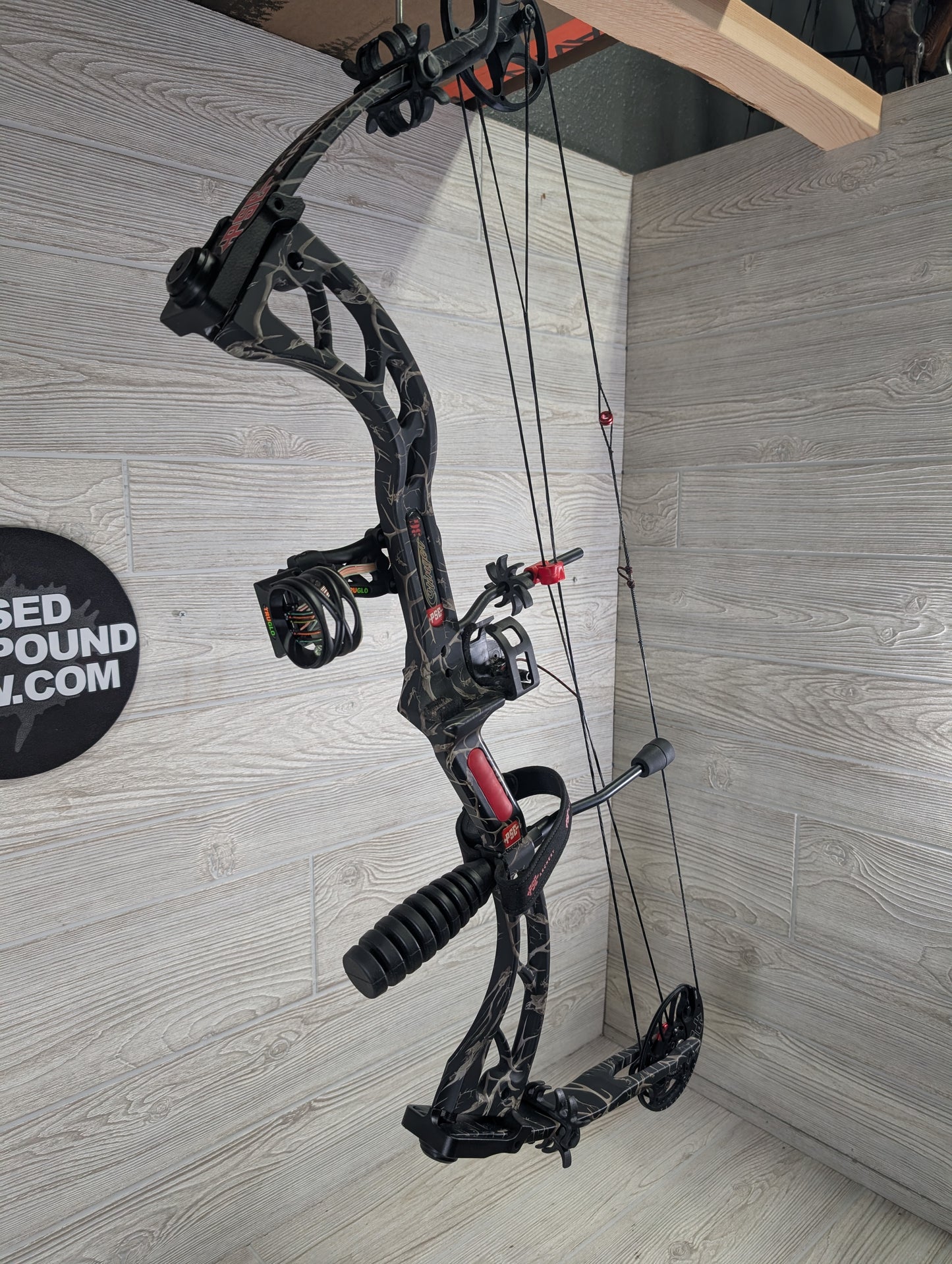 Used PSE Stinger 3G 29" 70lb Right Hand Bow Pkg