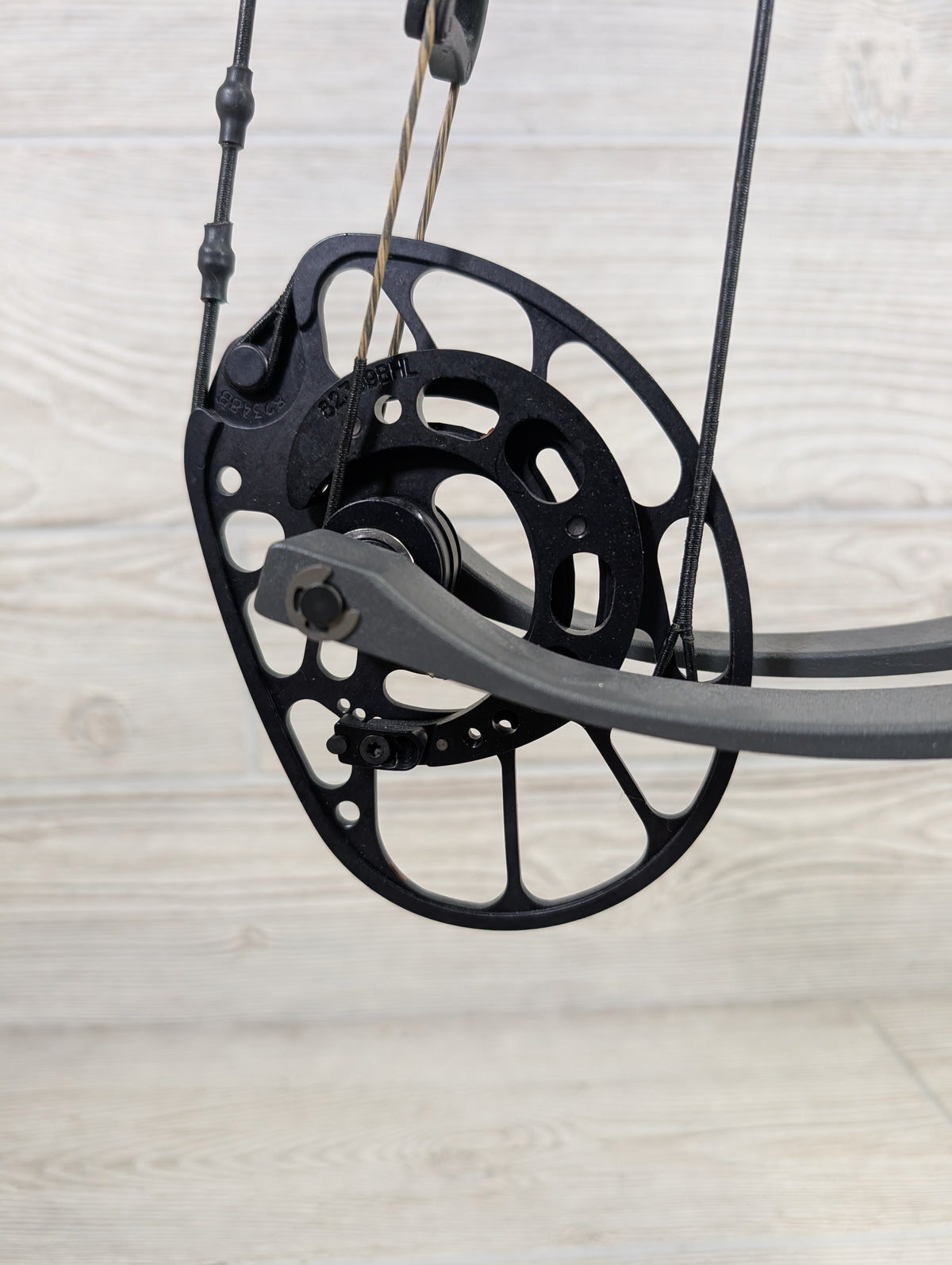 PSE EVO XF 33 S2 RH Grey Package