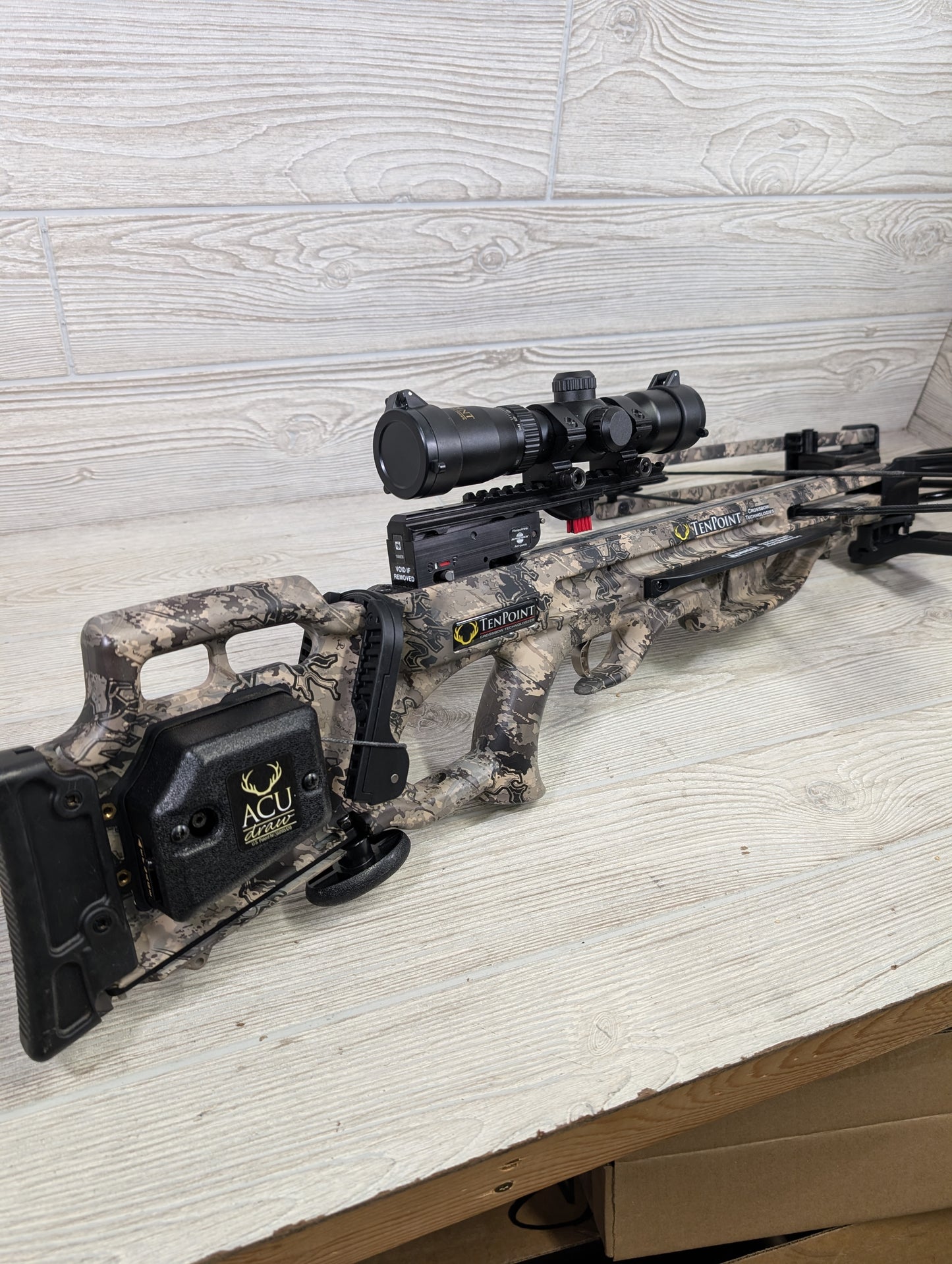 Tenpoint Titan M1 Crossbow