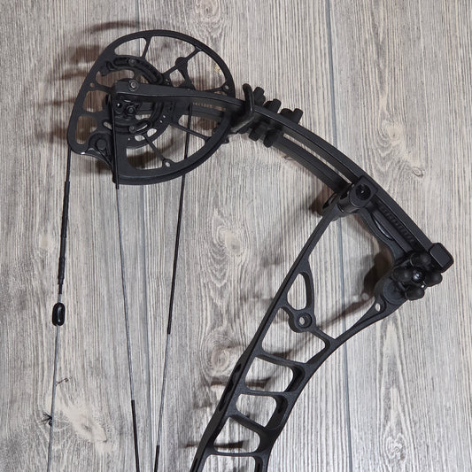 Used Hoyt Ventum pro 33 Left Handed Realtree (Copy)