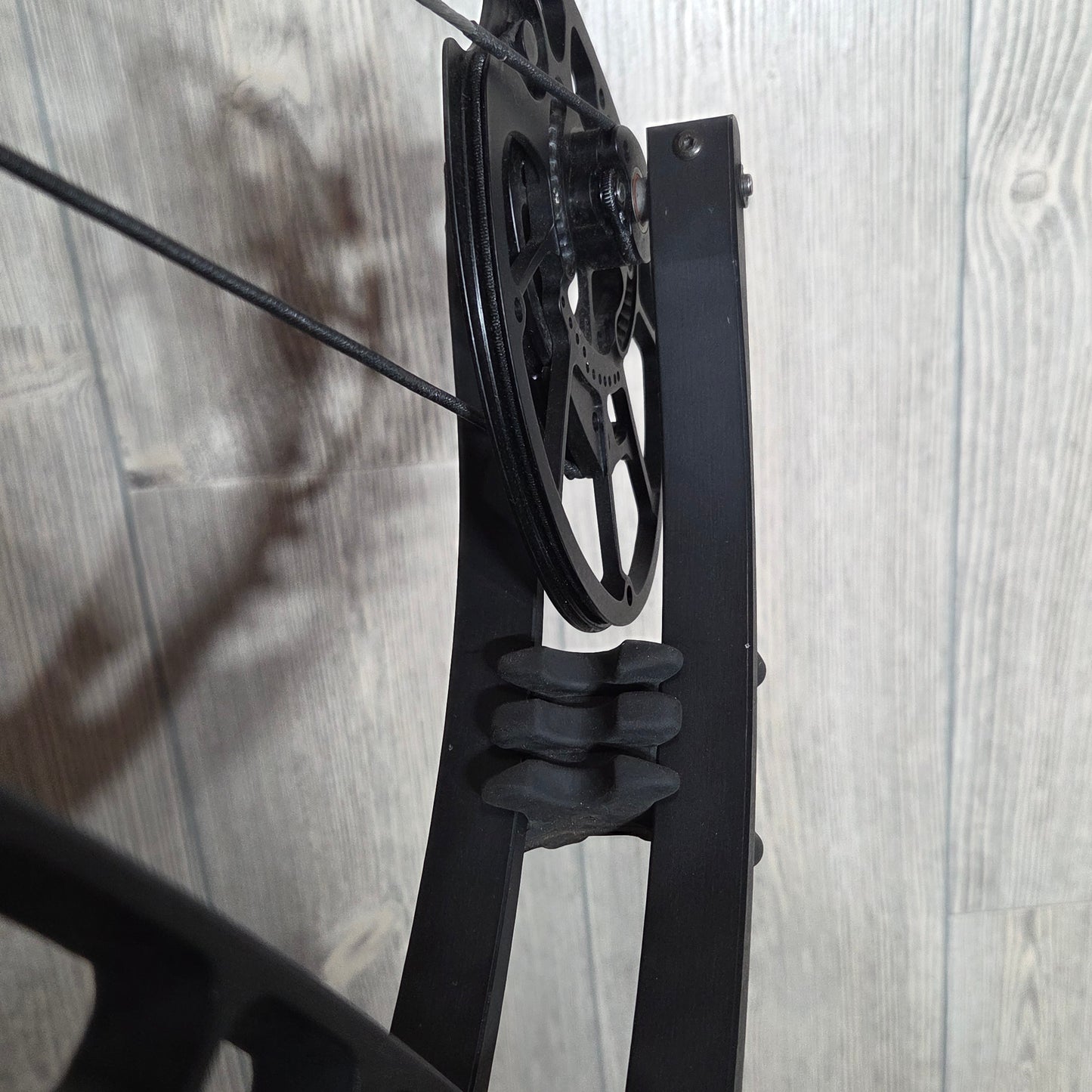 Used Hoyt Ventum pro 33 Left Handed Black