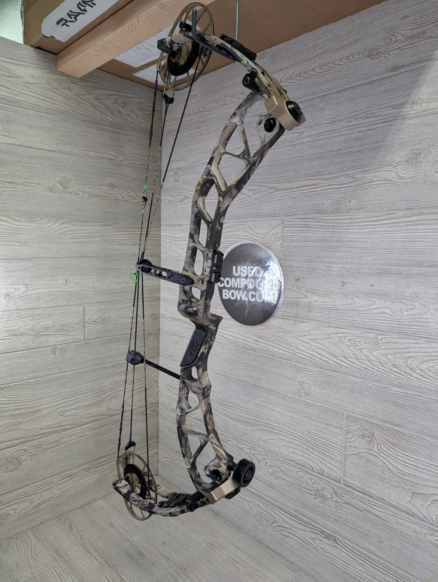 PSE Decree Kryptek Skyfall 60-70# Right Handed 25-30.5"