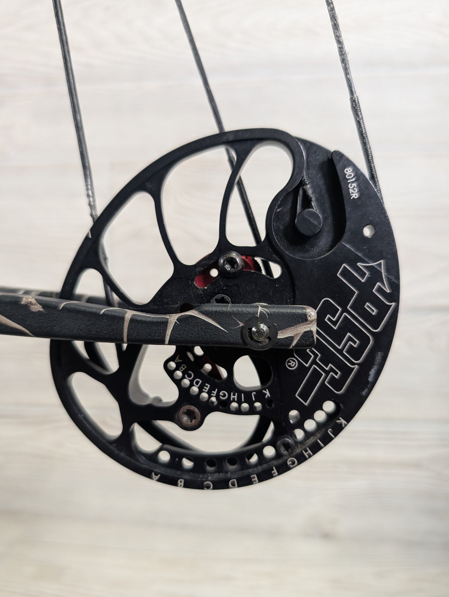 Used PSE Stinger 3G 29" 70lb Right Hand Bow Pkg
