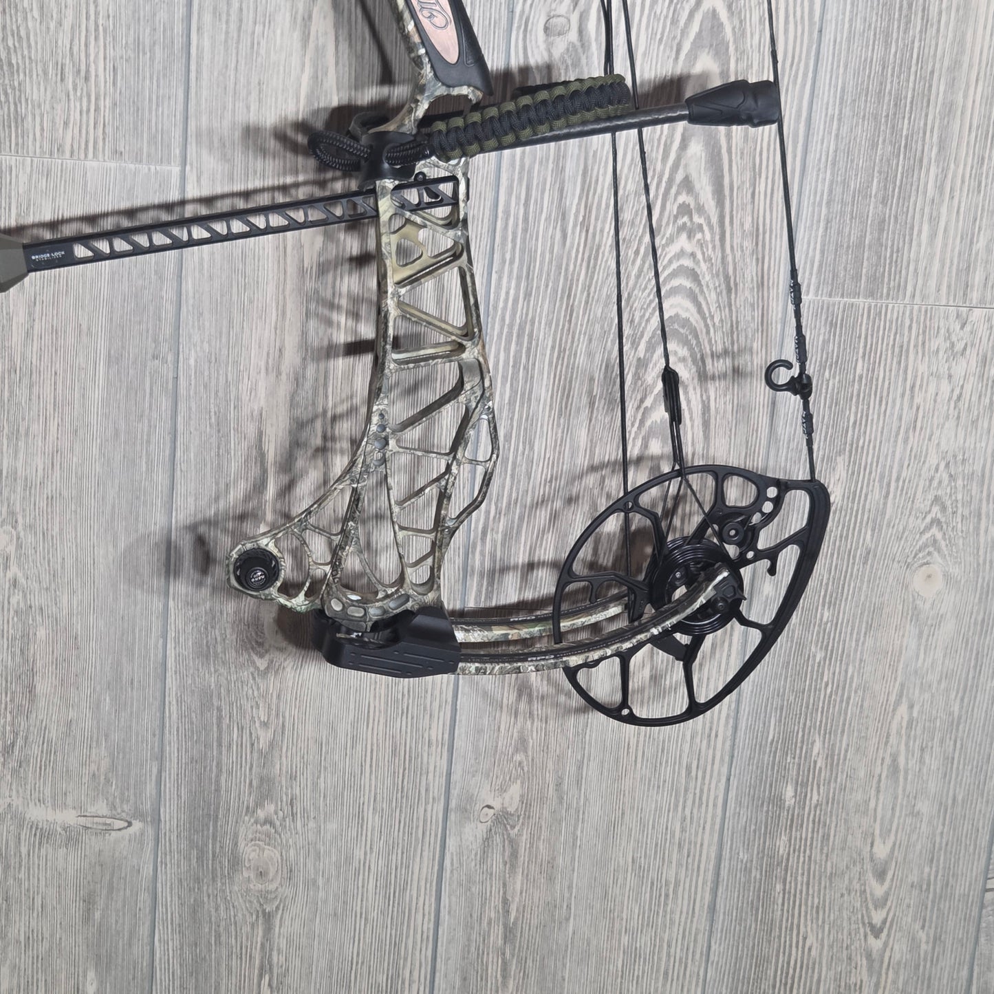 Mathews Lift 33 Realtree Edge Package