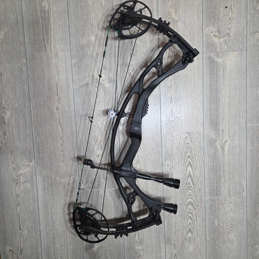 Used Hoyt RX-7 Left Hand 60-70# Black Bone Collector Edition 29.5"