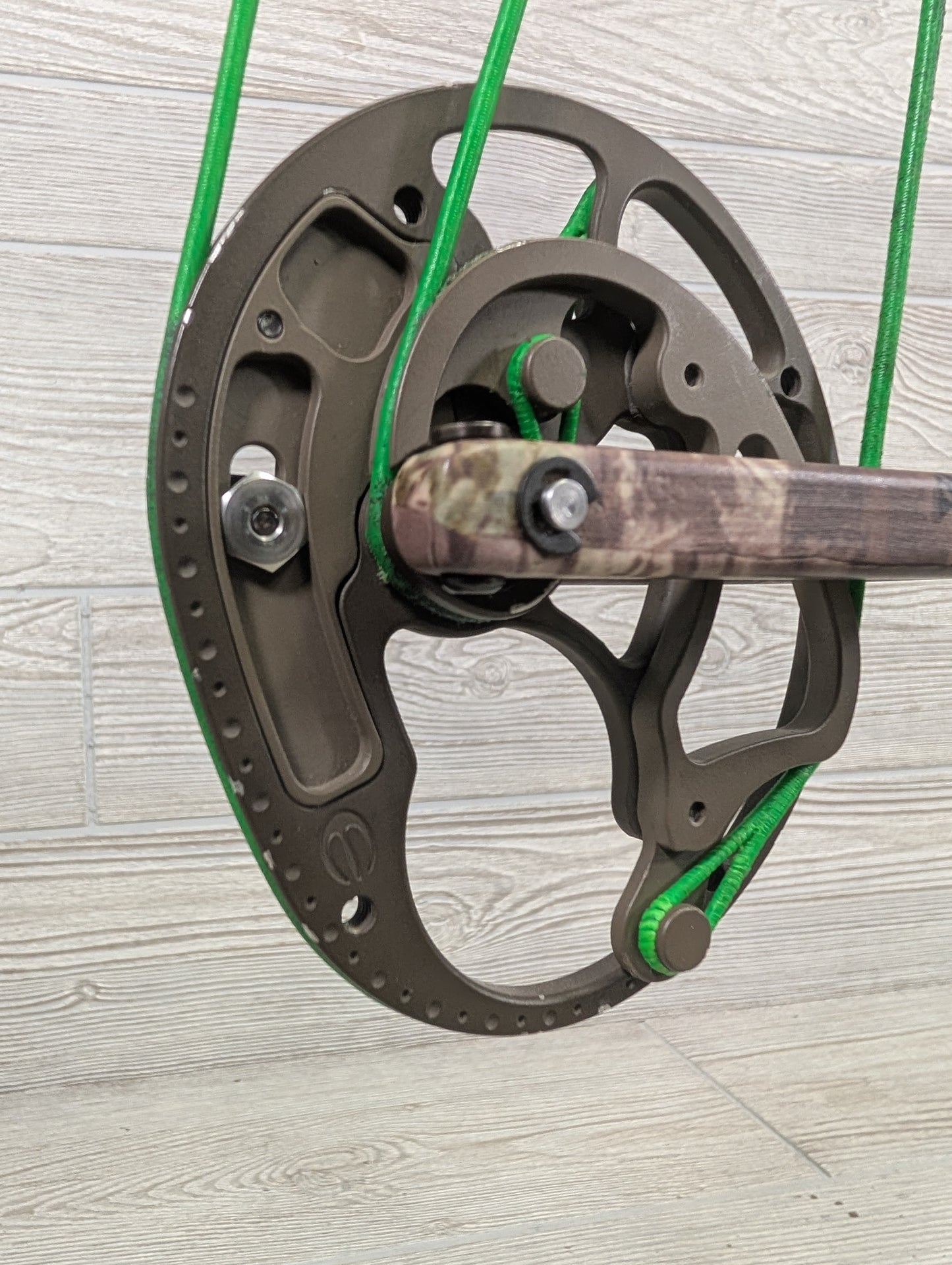 2012 Elite Answer Right Hand Black Riser Camo Limbs Package 50-60#