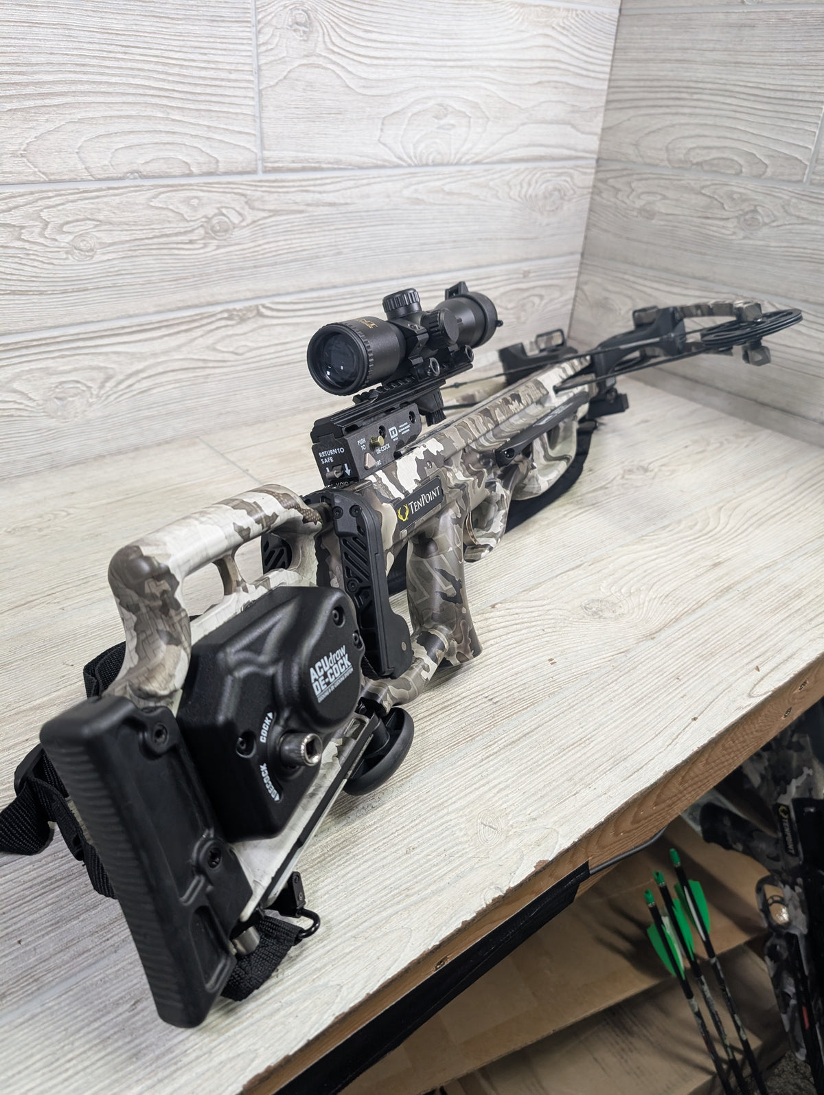TenPoint Titan De-Cock Crossbow  Package