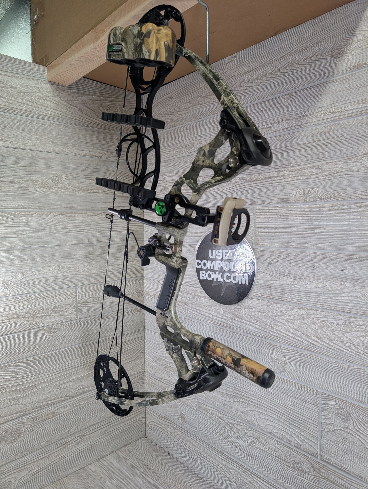 Used Mission Hammr Real Tree Camo RH Package