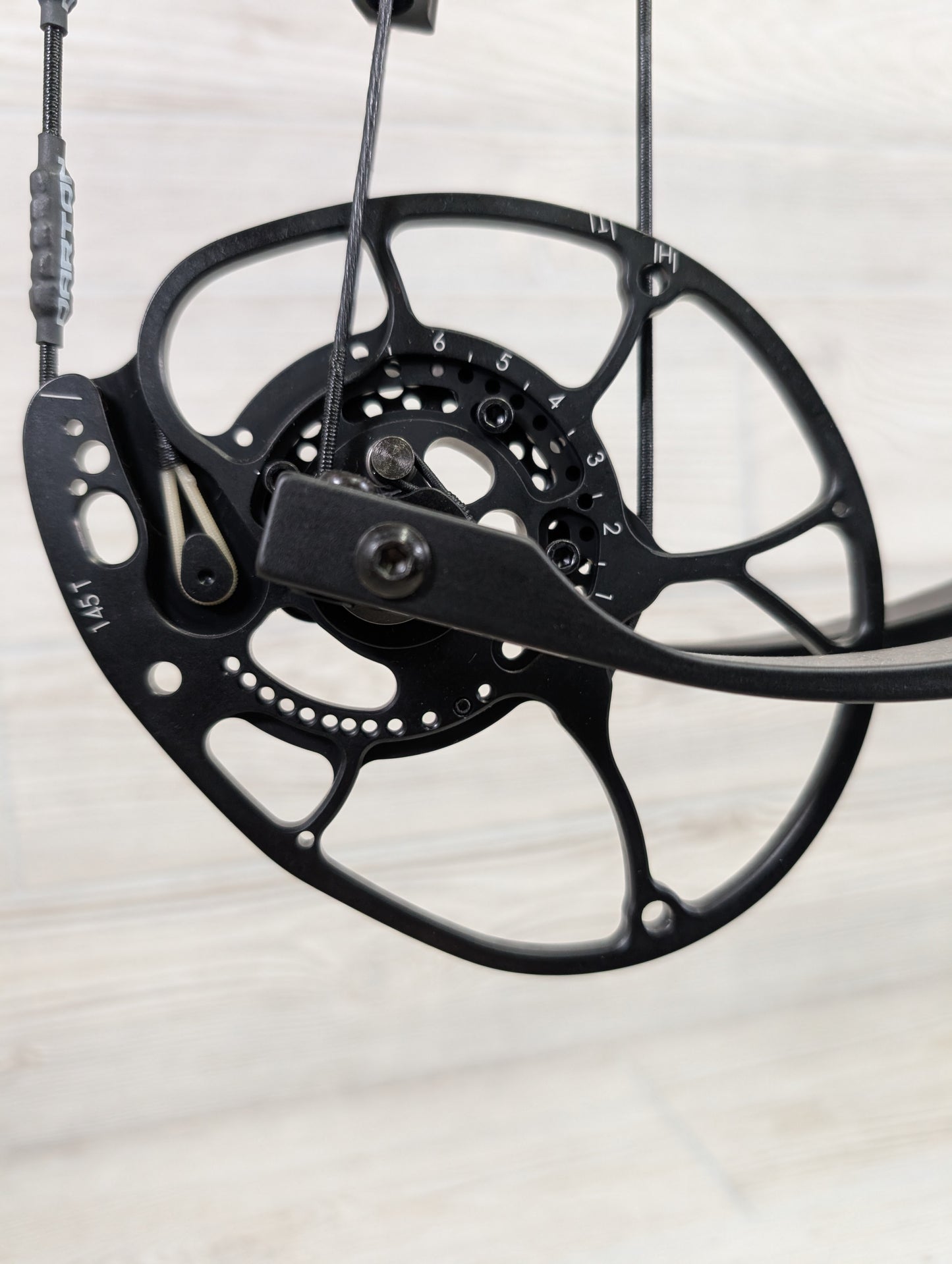 Darton Sequel 31 ST2 LH  OD Green Riser Black Limbs