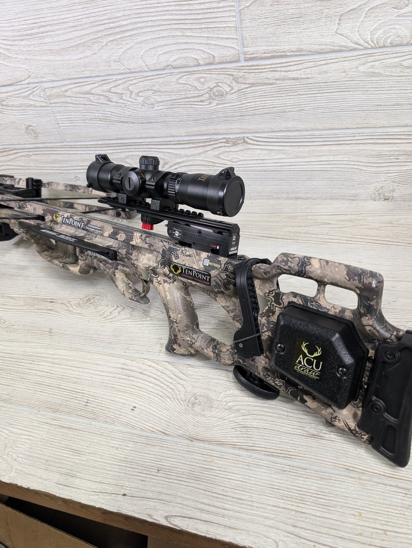 Tenpoint Titan M1 Crossbow