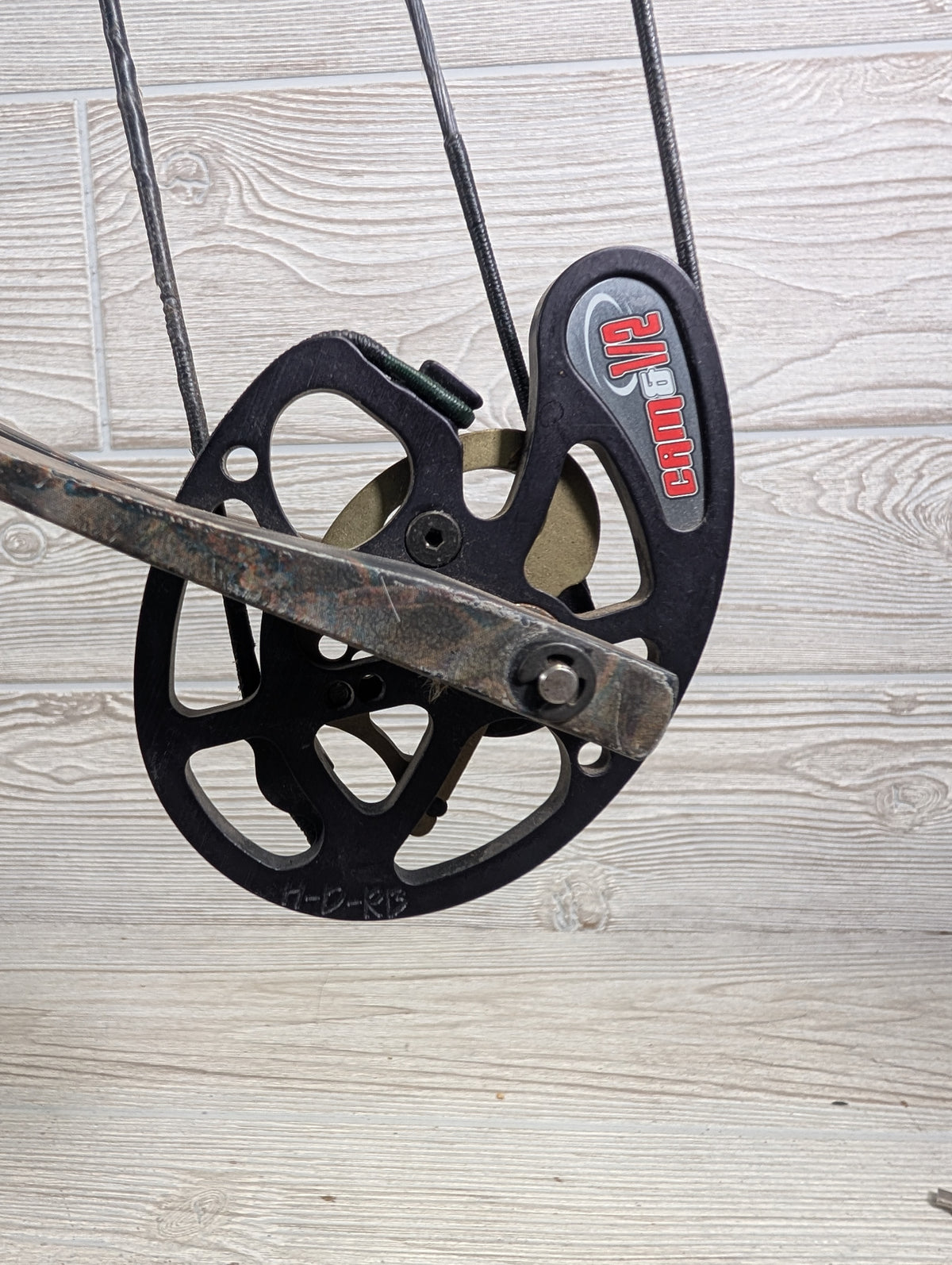Hoyt UltraSport ZR-100 70# Right Hand Camo PKG