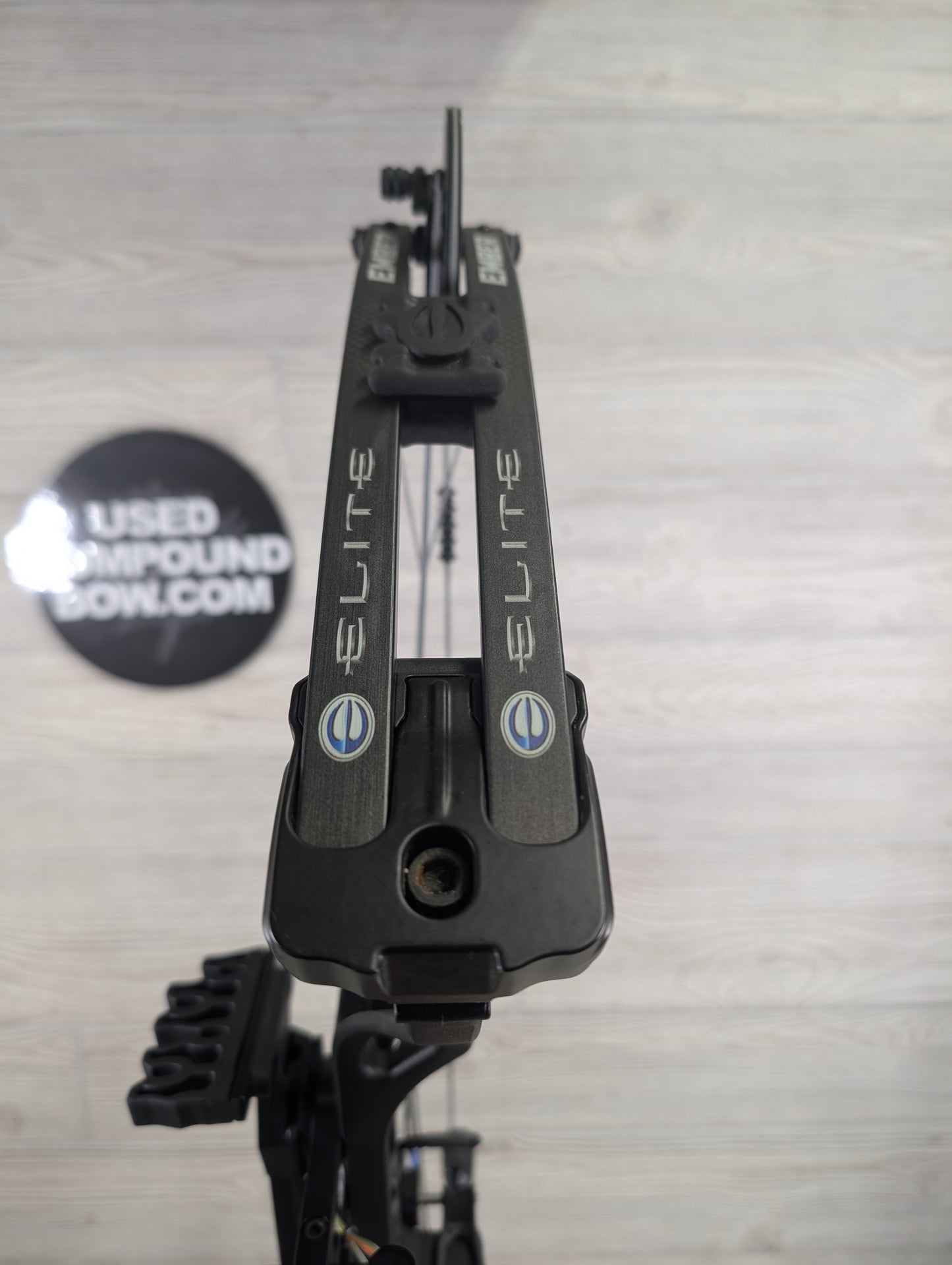 used Elite Ember Black Right Handed package