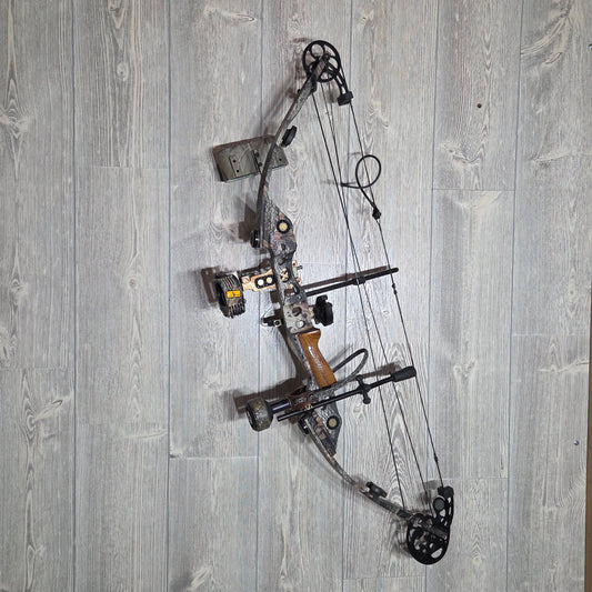 Used Mathews Classic Right Handed 70#