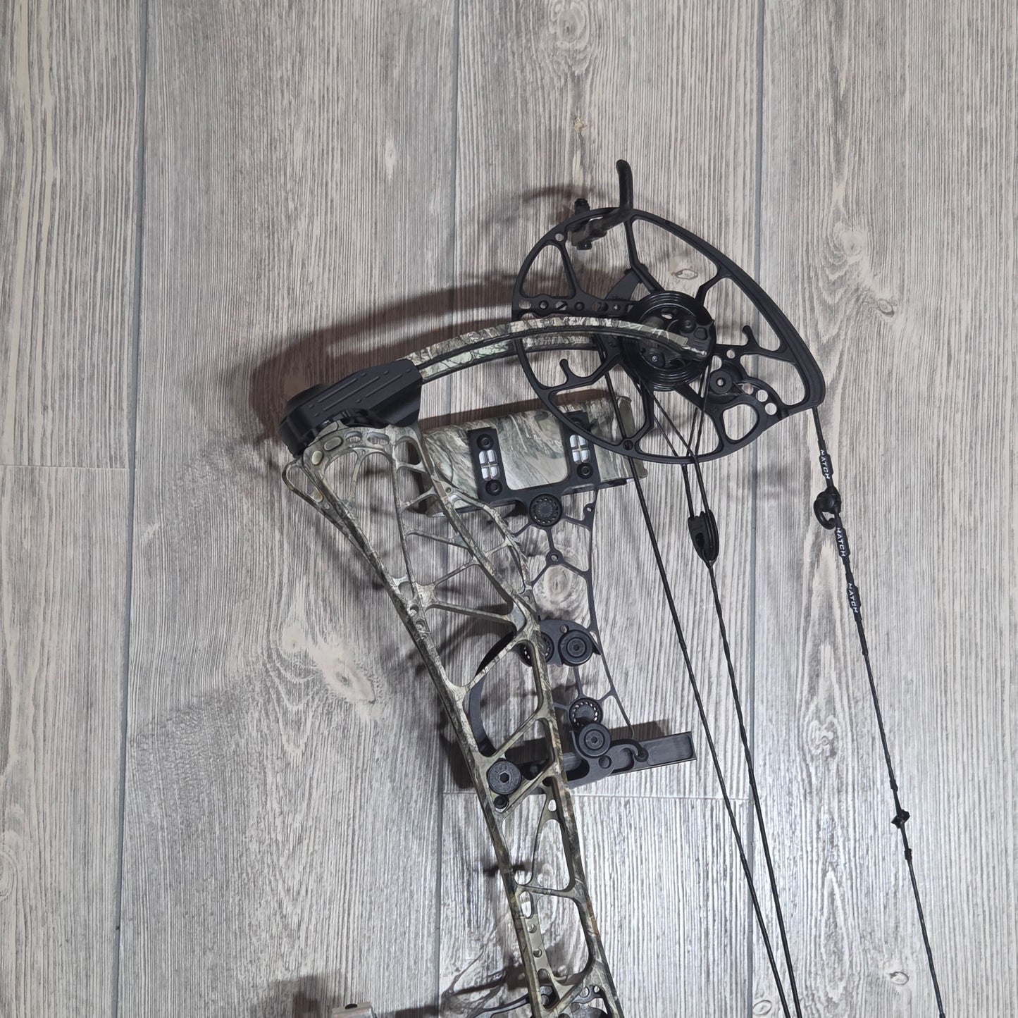 Mathews Lift 33 Realtree Edge Package