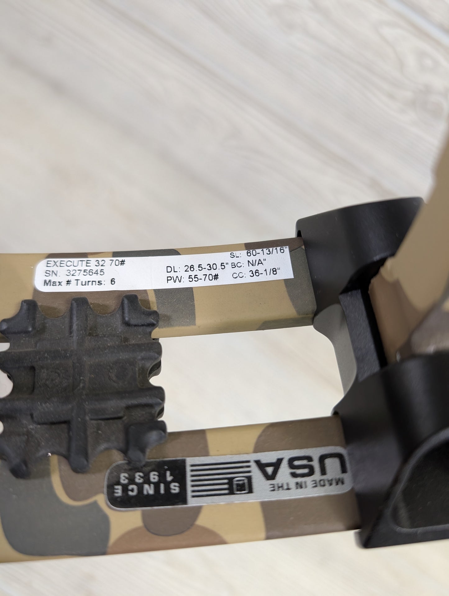 Bear Execute 32 RH 70lb Throwback Camo Riser and Limbs