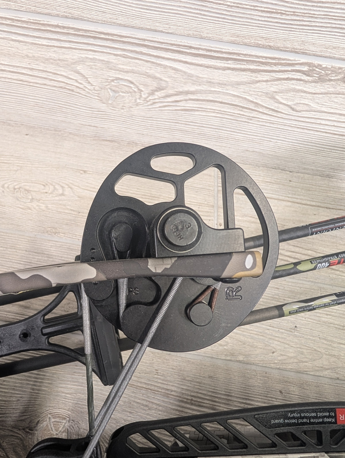Used Tenpoint Stealth 450 Vektra Camo Package