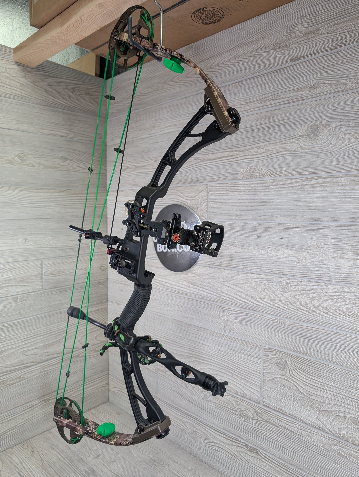 2012 Elite Answer Right Hand Black Riser Camo Limbs Package 50-60#