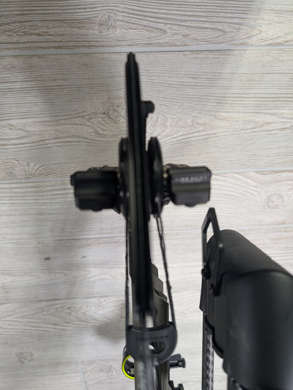 Used Mathews ARC 34 29" 70lb Right Hand Ambush Fade to Black Riser Kuiu Limbs LOADED Bow Pkg
