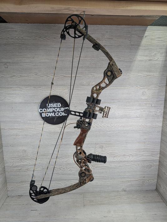 Used Mathews Legacy Right Handed 30" 70lb
