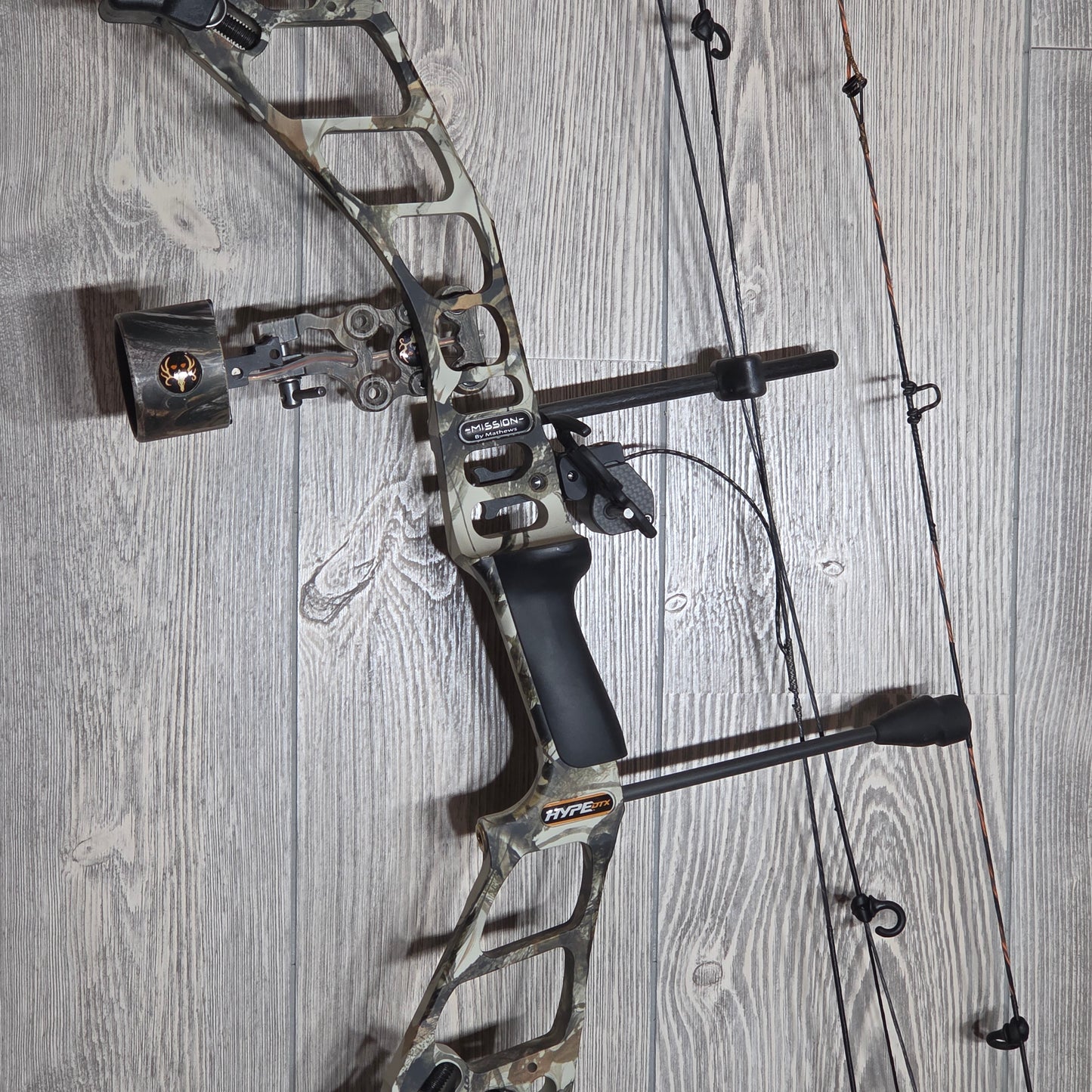 Used Mission Hype DTX Right Hand Camo Bow Pkg