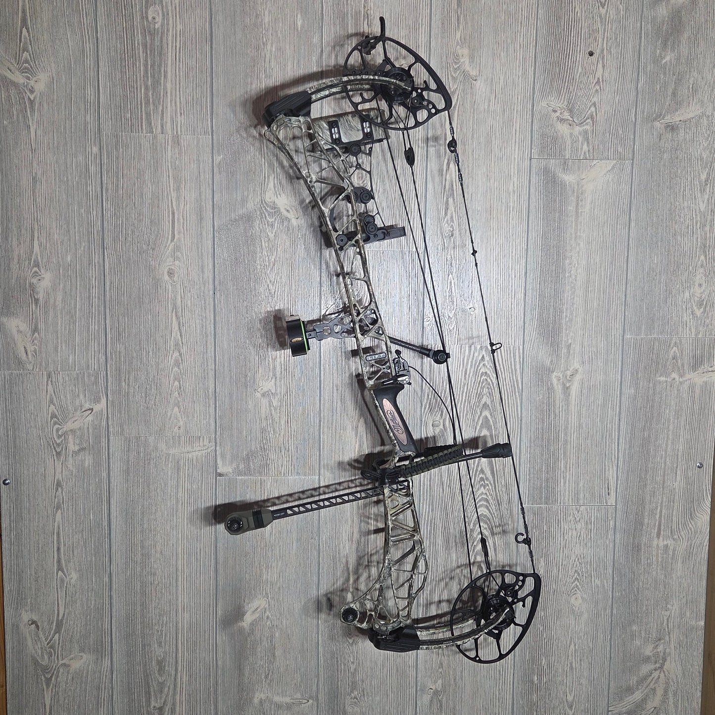 Mathews Lift 33 Realtree Edge Package