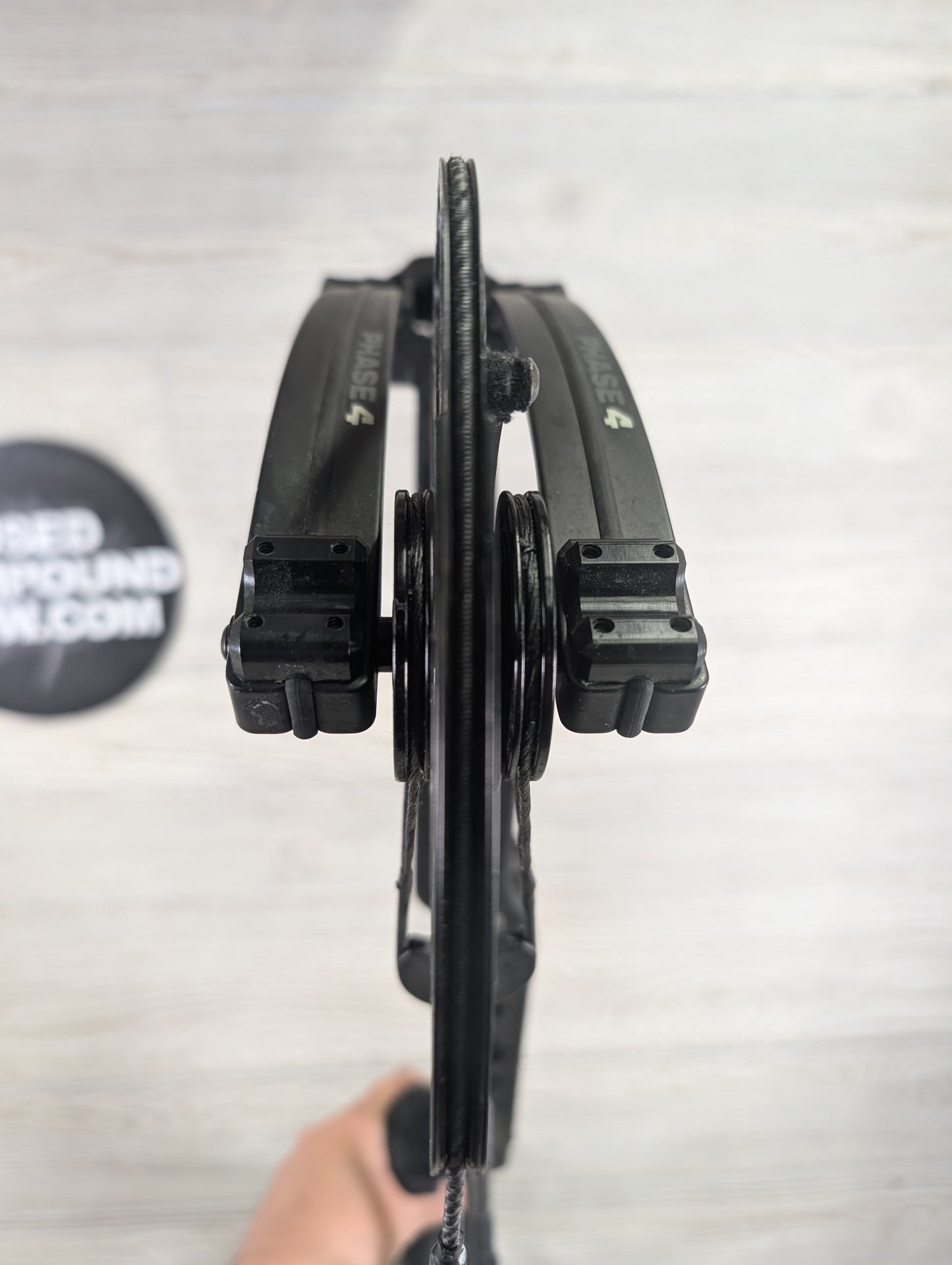 used Mathews Phase 4 29 Right Hand Black Bow